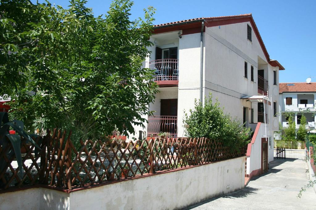 Apartments Nea Rovinj Exterior photo